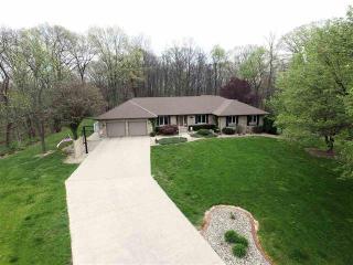 40 Timber Ridge Ln, Oliver, IL 62441-3921