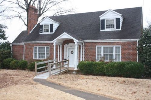 506 Hairston St, Martinsville, VA 24112-4318