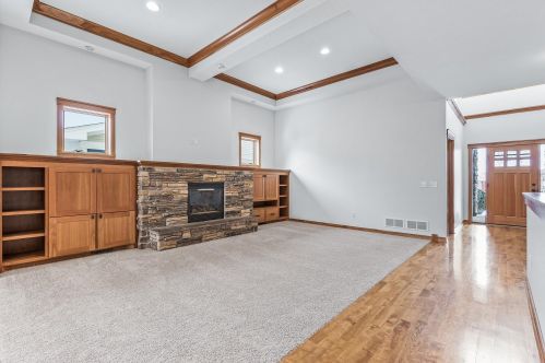 15604 Dunberry Way, Saint Paul MN  55124-7827 exterior