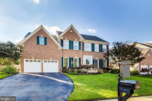 6184 Deer Ridge Trail Ct, Springfield, VA 22150-1050