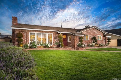 1204 Ivescrest Ave, Covina, CA 91724-1511