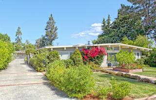 22415 Palm Ave, Cupertino, CA 95014-2711
