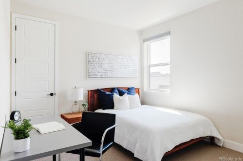 6038 Florence St, Denver CO  80238 exterior