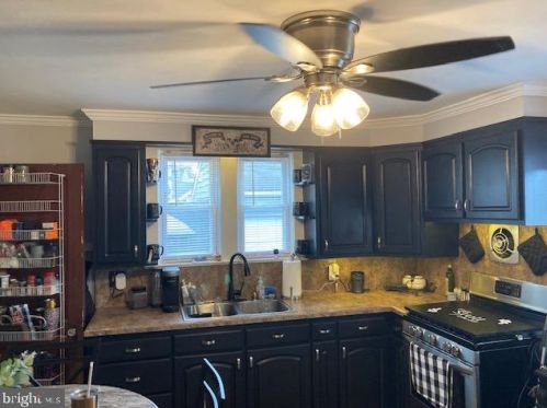 535 Hobart Ave, Trenton NJ  08629-1316 exterior