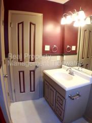 815 Maltby Cres, Norfolk VA  23504-3435 exterior
