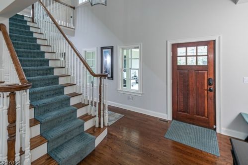 343 Bunker Hill Rd, Princeton, NJ 08540-8517