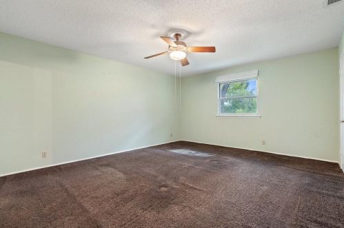 7204 Bucknell Dr, Austin TX  78723-1630 exterior