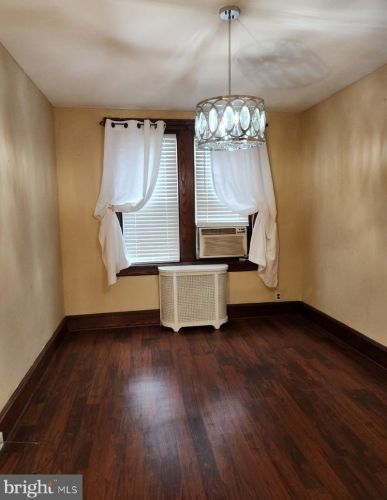 4528 12 St, Philadelphia PA 19122-4014 exterior