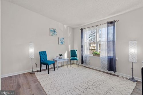 8335 Collins Ave, Camden NJ  08109-3568 exterior