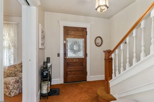 91 Spruce St, Bloomfield, NJ 07003-3514