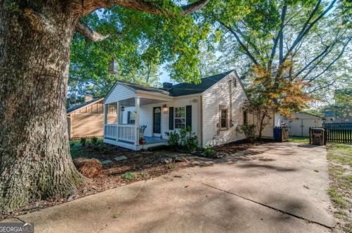 3272 Harrison Rd, Atlanta GA  30344-4931 exterior