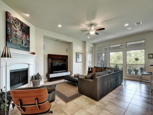 301 Bellagio Dr, Austin TX  78734-5083 exterior