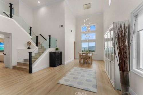 8835 Foxhollow Dr, Anaheim CA  92808-1672 exterior