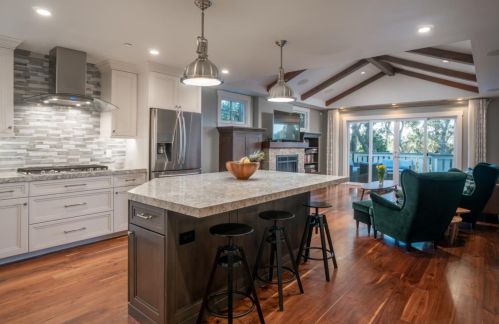 1020 Benito Ave, Del Monte Park, CA 93950-5404