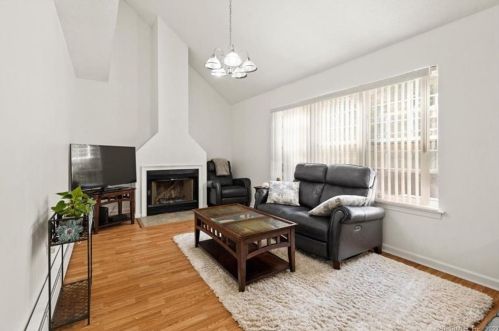 65 Wynd Ter, Middletown CT  06457-8729 exterior