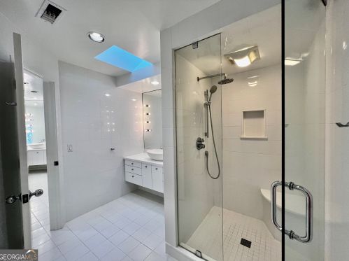 13 Heards Overlook Ct, Atlanta GA  30328-4757 exterior