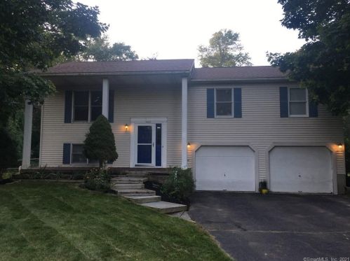 48 Yorkshire Ln, Windsor CT  06095-2063 exterior
