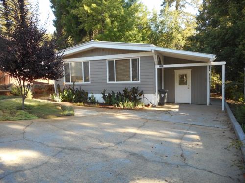 1723 Lazy Oaks Cir, Paradise, CA 95969-3619