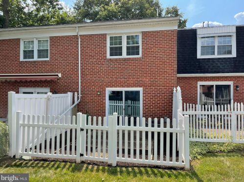 703 Hardwick Pl, York, PA 17404-1963