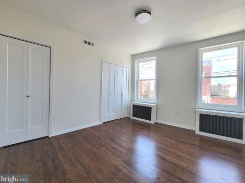 931 11 St, Philadelphia PA  19147-1901 exterior