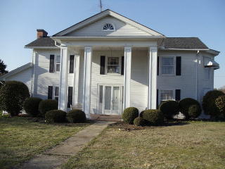 421 Claiborne Cir, Skipwith VA  23968-2112 exterior