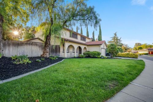 6443 Arlington Dr, Pleasanton, CA 94566-7711
