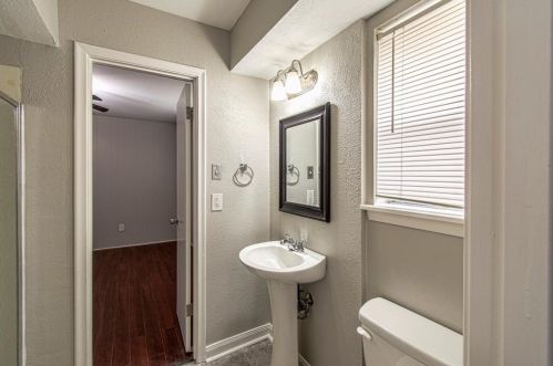 3921 Douglas Dr, Garland TX 75041-4331 exterior