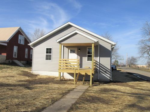 585 Bland Ave, Lebanon, MO 65536-3348