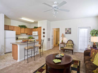 5015 Aldine Bender Rd, Houston TX  77032-4232 exterior