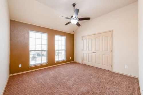 10061 Red Blf Ln, Fort Worth TX  76177-7353 exterior