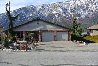 214 Loop Ave, Manson, WA 98831-9598
