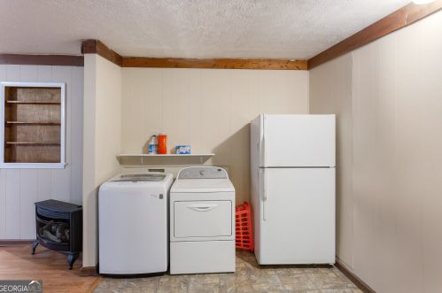 719 Hamilton Ave, Atlanta GA  30344-4144 exterior