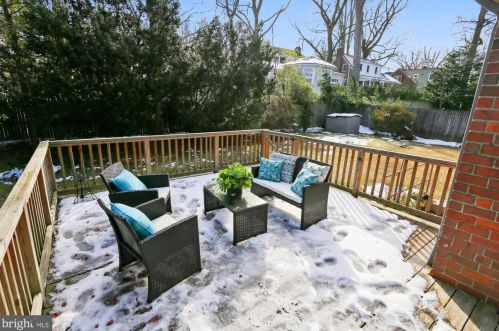 405 Lexington Dr, Silver Spring MD 20901-2643 exterior