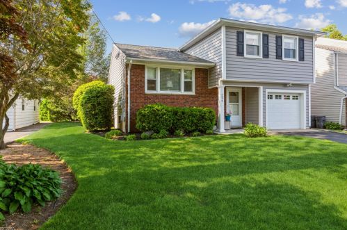 236 Hemlock Ave, Garwood, NJ 07027-1429
