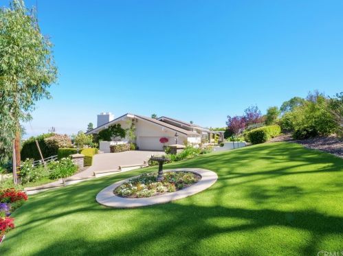2 Hummingbird Ln, Palos Verdes Estates, CA 90274-5229
