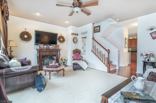 28 Junegrass Way, Hackettstown NJ  07840-4539 exterior
