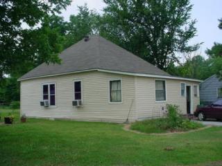 808 Pine St, Rector, AR 72461-2154
