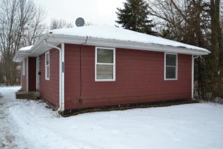 220 Riley Ave, Romeoville IL  60441-5113 exterior