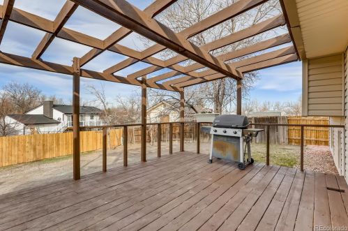 1661 Walden Ct, Denver CO 80016-1189 exterior