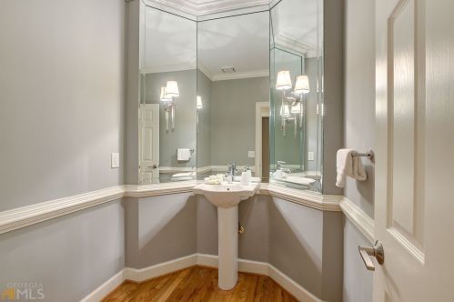 854 Carlton Rdg, Atlanta GA  30342-4340 exterior