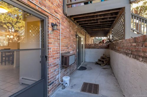 2700 Holly St, Denver CO  80222-7044 exterior
