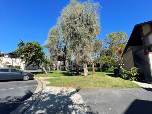 5496 Willow Woods Ln, Anaheim CA  92807-1433 exterior