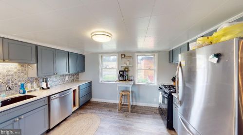 2221 Back Creek Valley Rd, Hedgesville WV  25427-6359 exterior