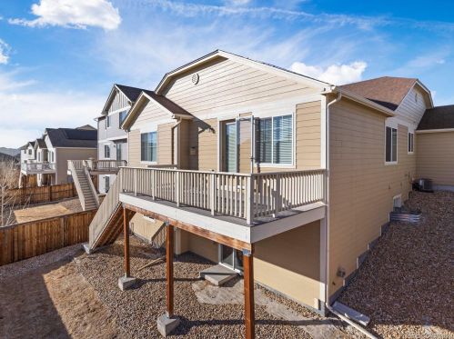 3129 Nepal Way, Aurora CO 80013-9083 exterior