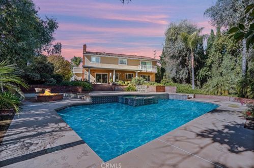 4938 Emerald Ave, La Verne, CA 91750-2209