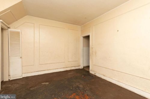 4706 4 St, Philadelphia PA 19140-2416 exterior