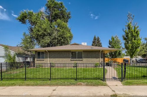 2841 Colorado Ave, Denver CO  80219-4901 exterior