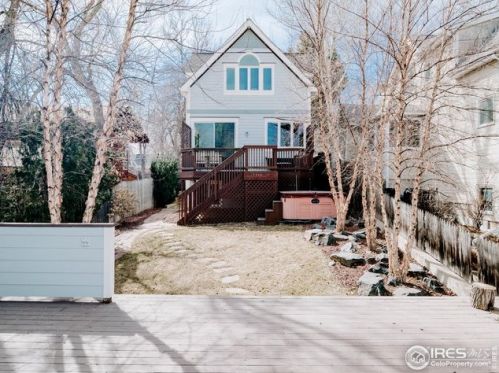 805 Dewey Ave, Boulder CO  80304-3933 exterior