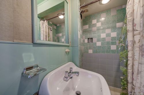 406 Kendall St, Denver CO 80226-1838 exterior