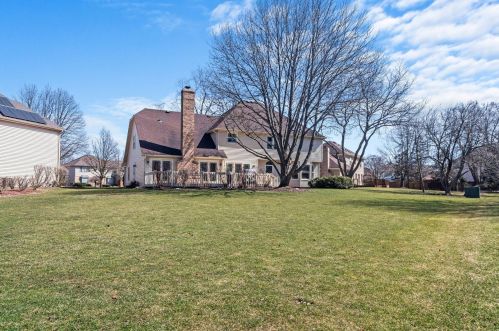 2409 Cimarron Ct, Naperville, IL 60565-3361